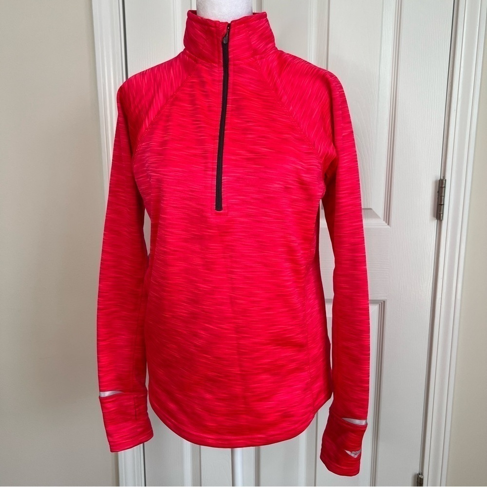 ! Pony women’s top